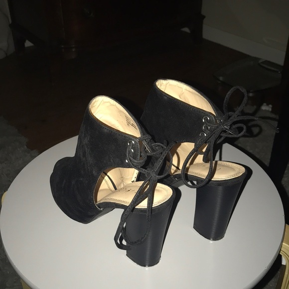 Back Lace Up Cut Out High Block Heel Ankle Booties - Picture 2 of 2